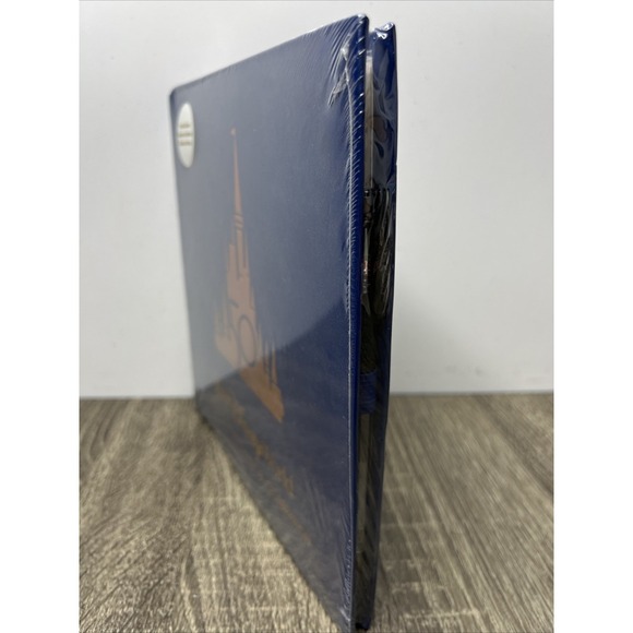 Walt Disney World Parks 50th Anniversary Castle Photo Album New Sealed w/pen - Picture 4 of 8